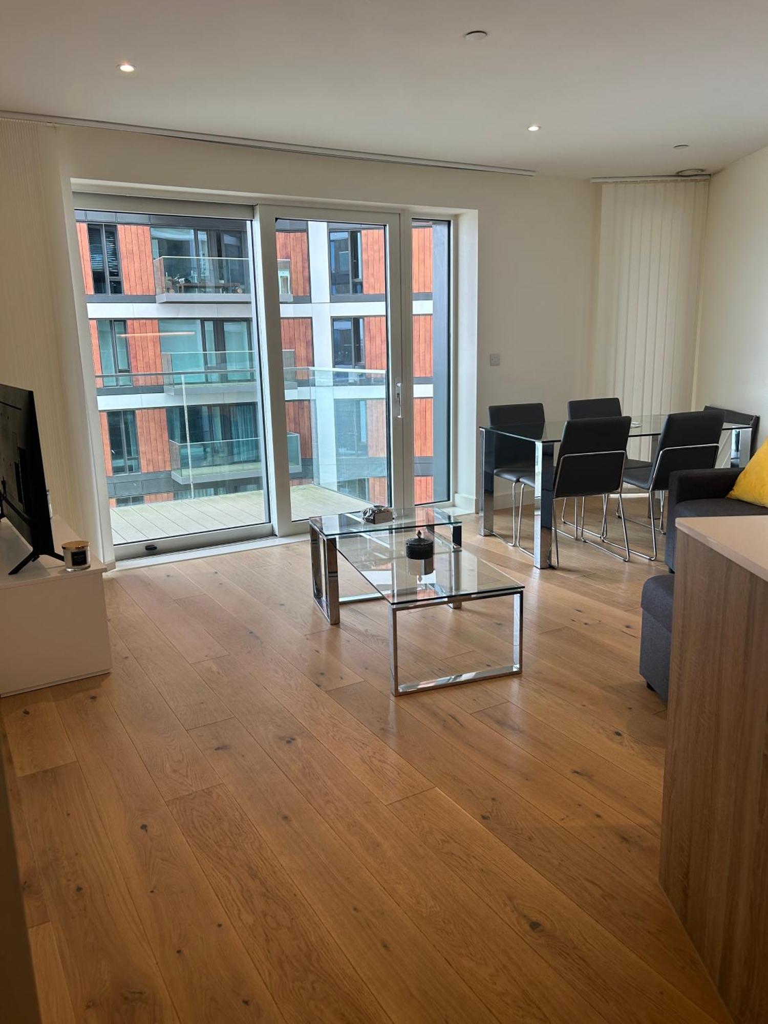 Luxury Riverside Apt With Easy Access To Central London, O2, Excel Centre And Parking Εξωτερικό φωτογραφία