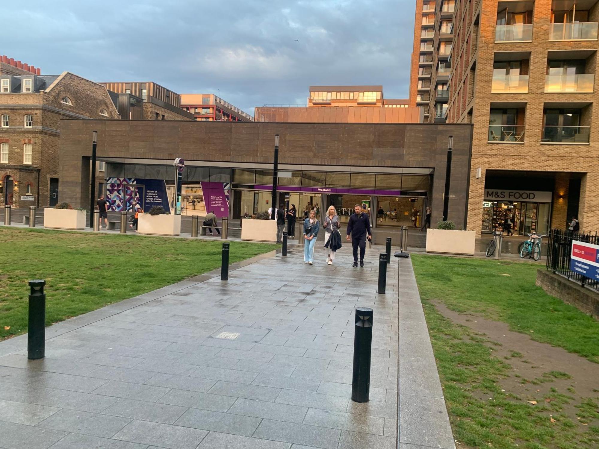Luxury Riverside Apt With Easy Access To Central London, O2, Excel Centre And Parking Εξωτερικό φωτογραφία